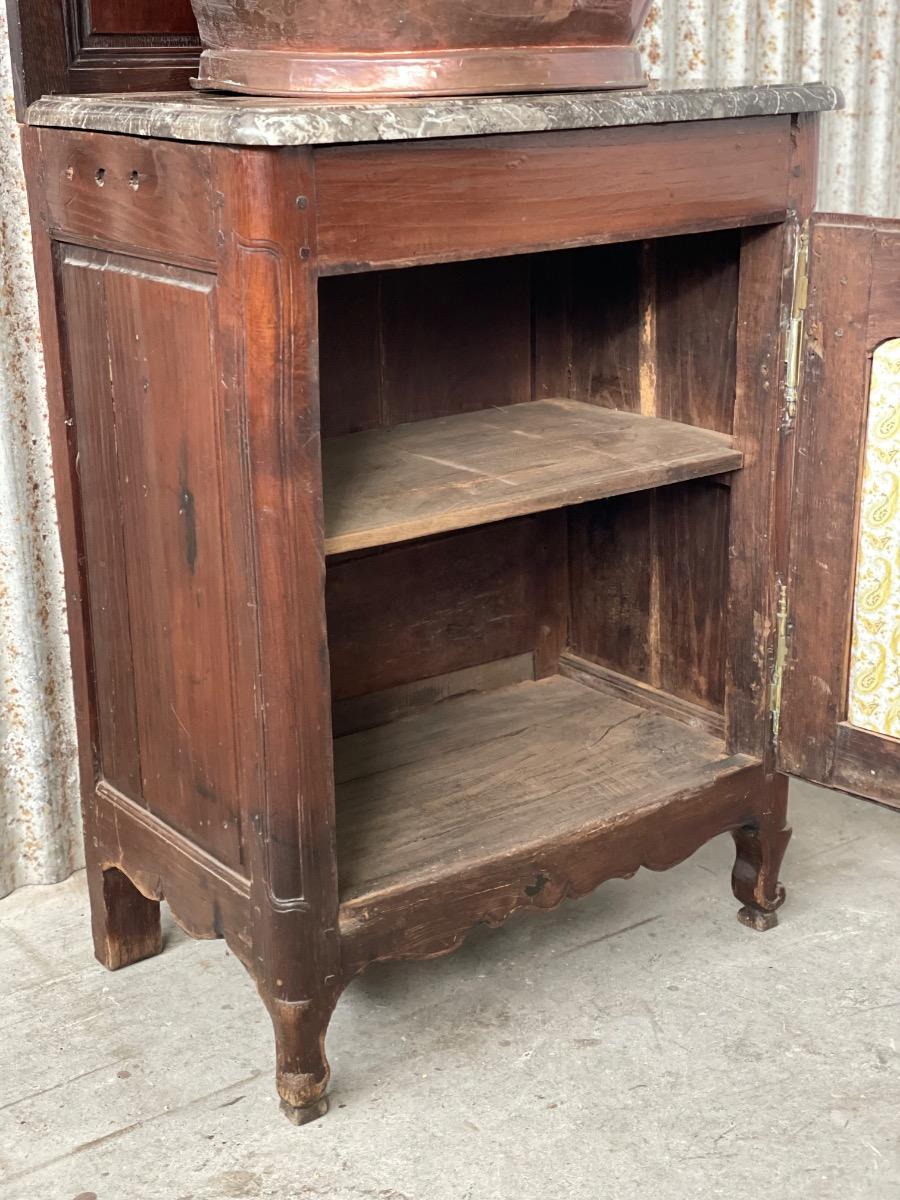 18th century cabinet