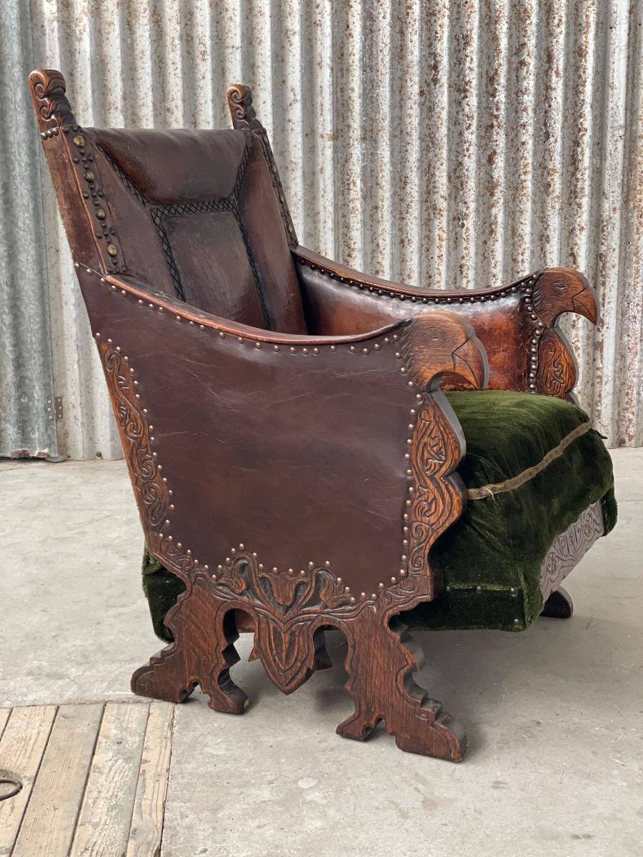 2 Antique Set oak and Leather armchairs