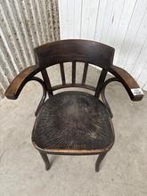 Armstoel Antiek stijl in Hout,