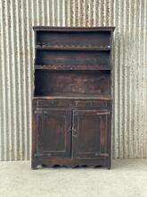 Kast Antiek stijl in hout,