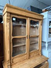 Kast Antiek stijl in grene en glas,