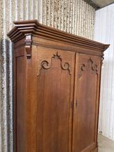 Kast Antiek stijl in eiken hout, Europa  19e eeuws