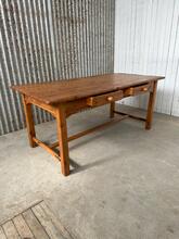 Tafel Antiek stijl in hout,