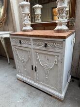 Antique Chest of drawers