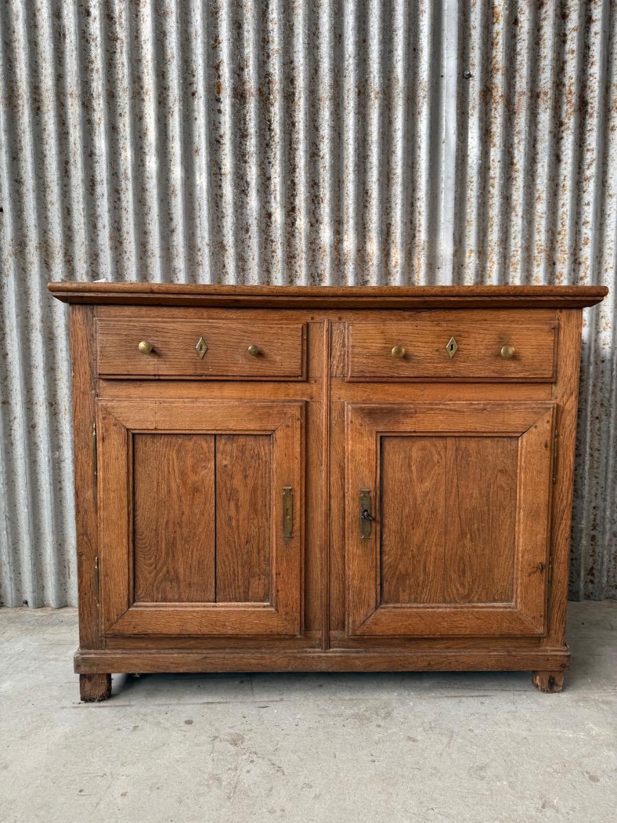 Antique Chest of drawers