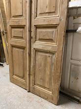 Antique style Antique doors in wood