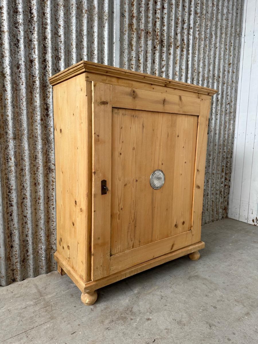 Antique Old pine cabinet