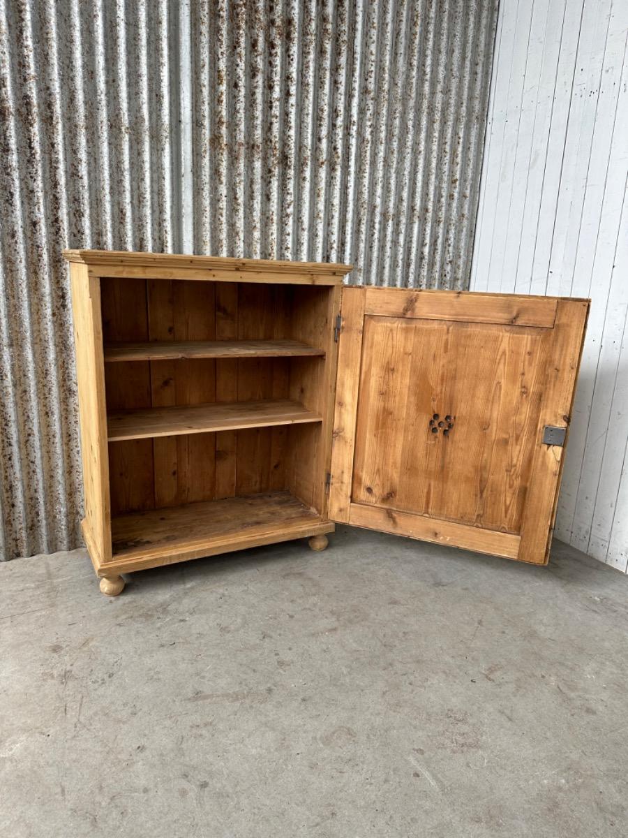 Antique Old pine cabinet