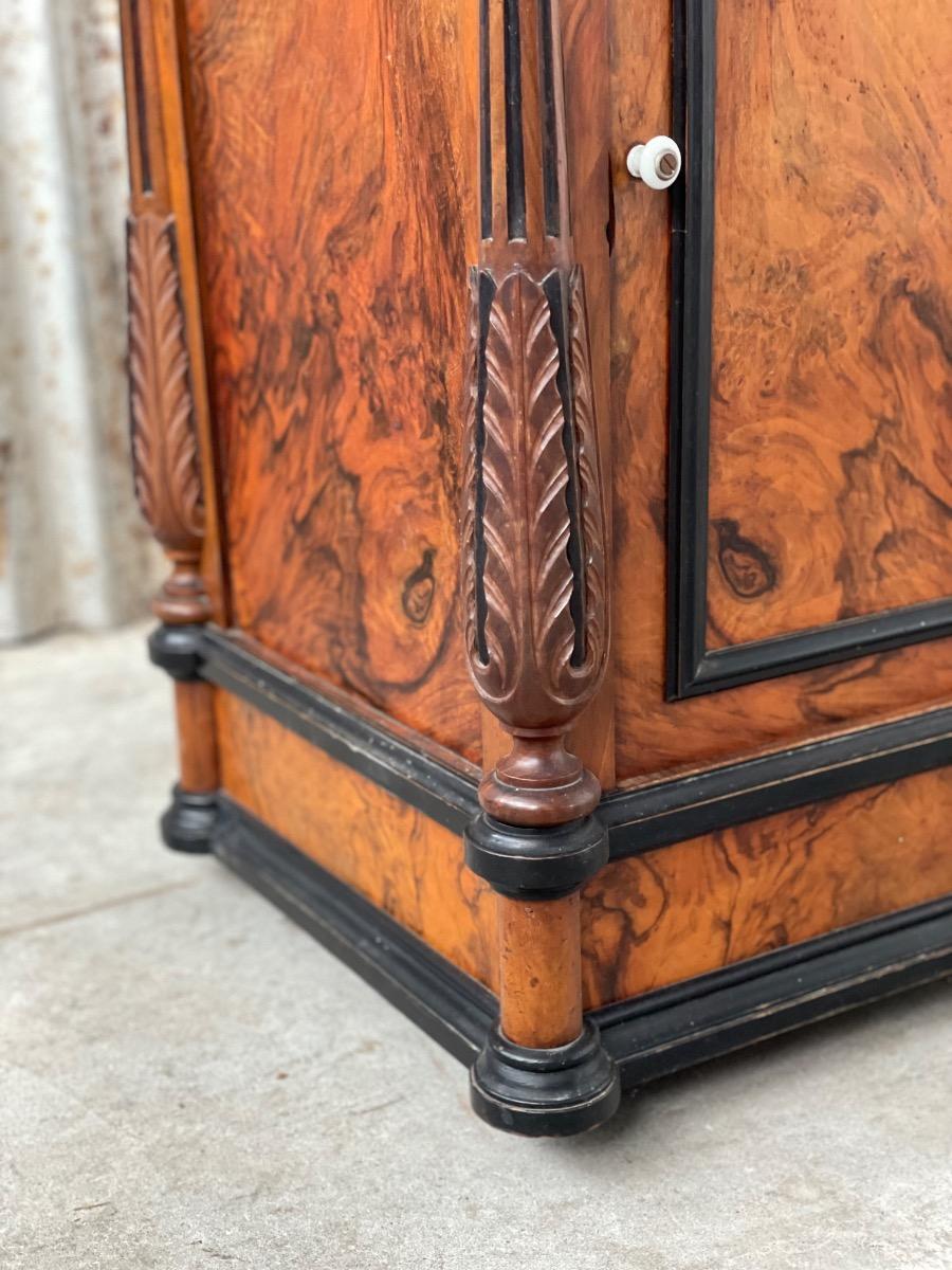 Antique Set nightstands