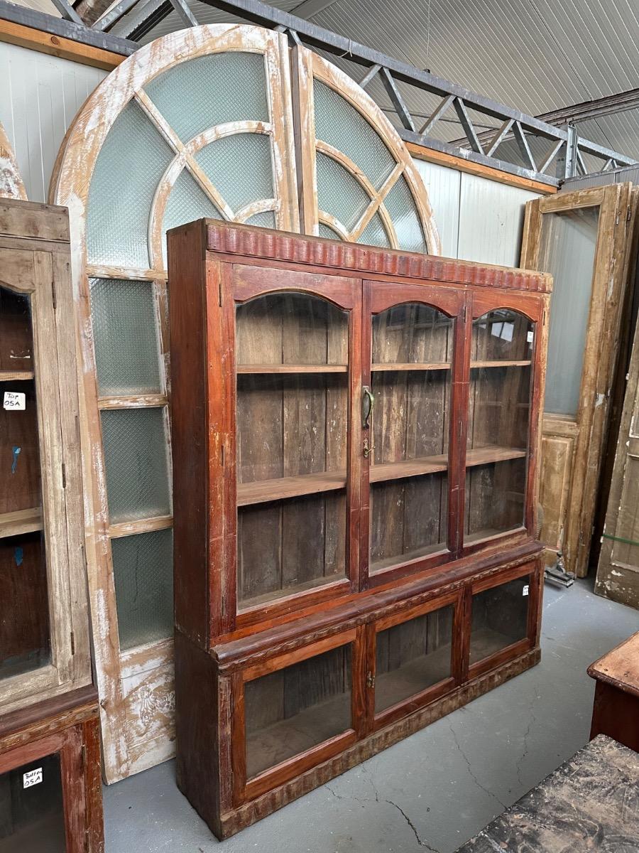 Antique shopfitting cabinet