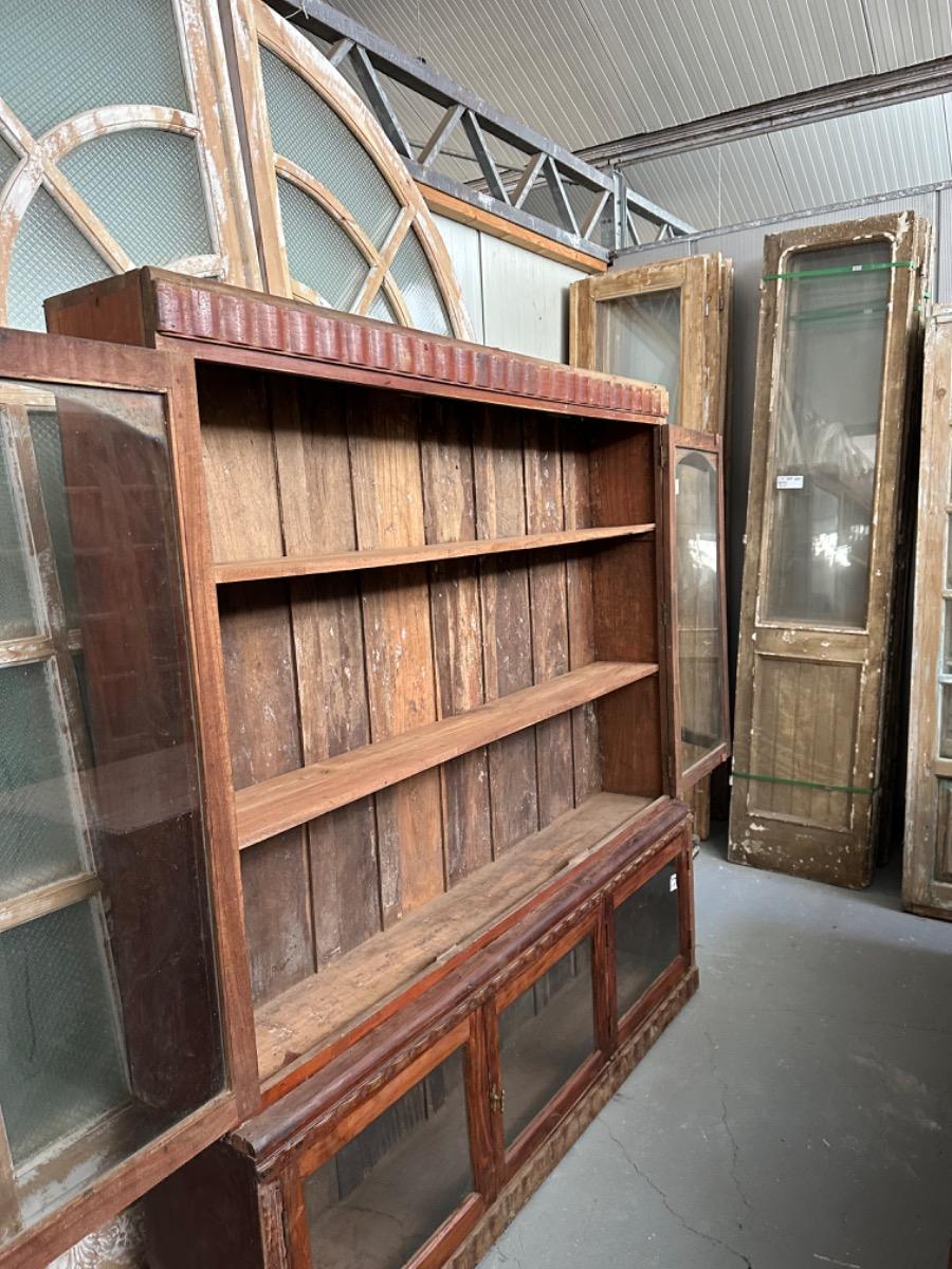 Antique shopfitting cabinet