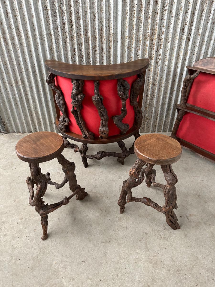 Bar and stools 