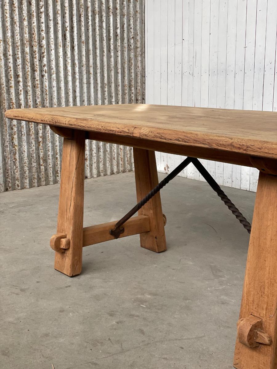 Brutalist Oak Brutalist dining table