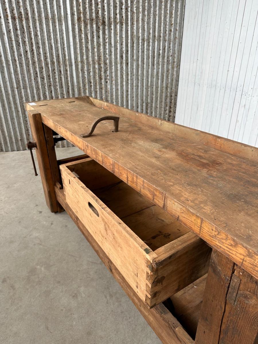 Industrial Workbench