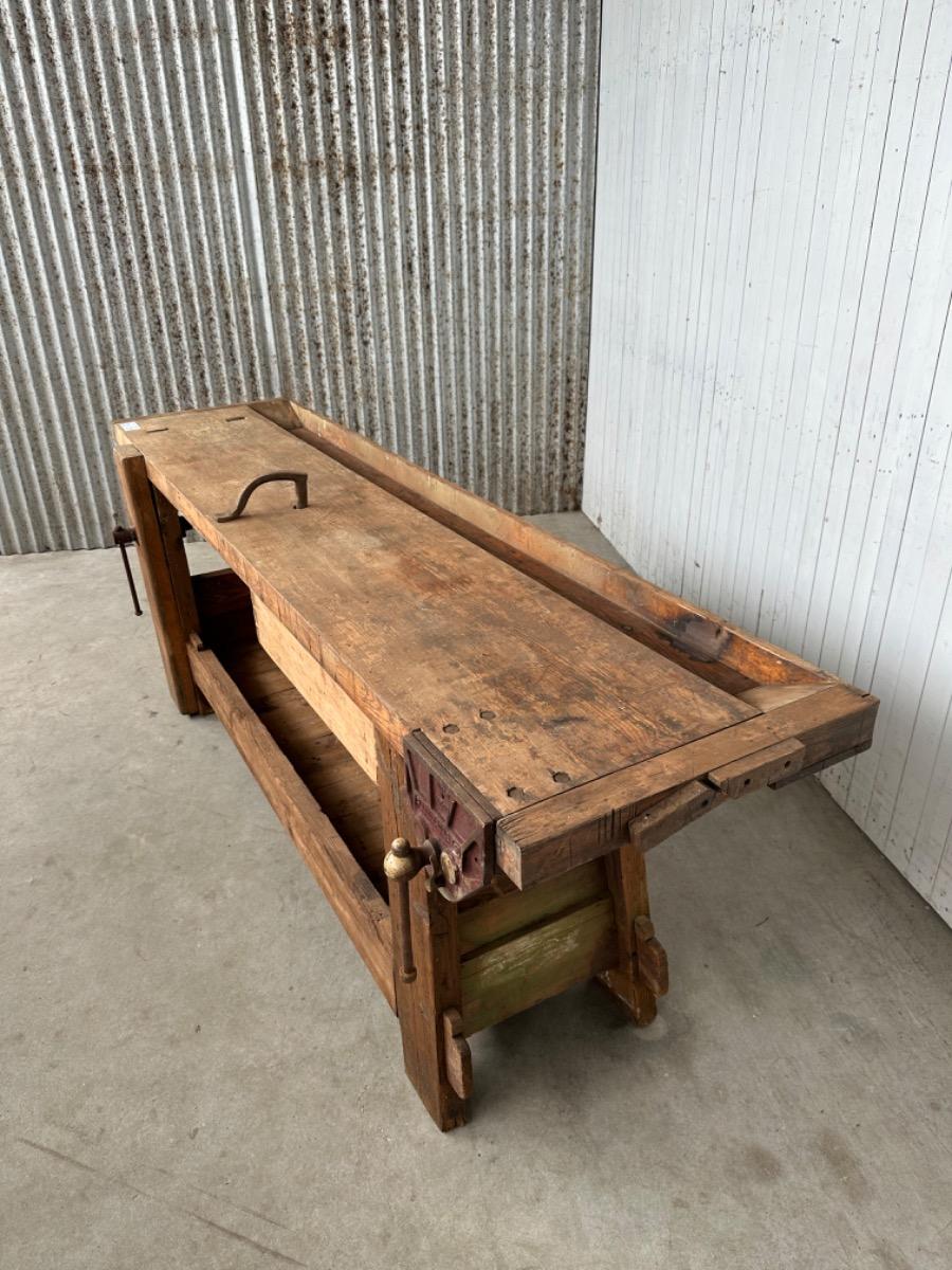 Industrial Workbench