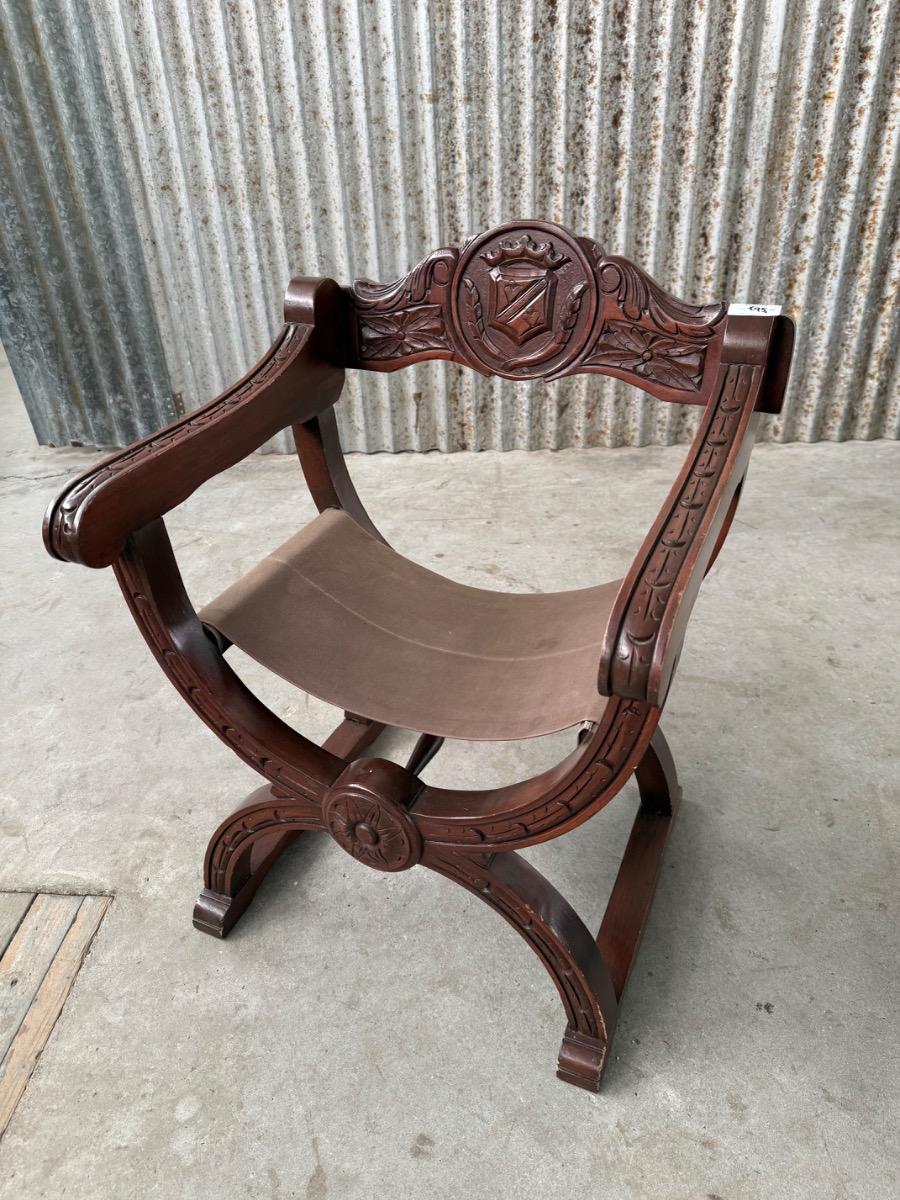 Vintage Dagobert chair