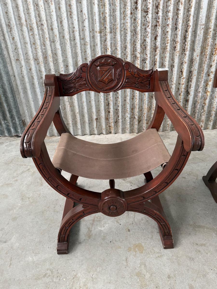 Vintage Dagobert chair