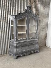 Vitrinekast Vintage  stijl in hout en glas, Europa  20e eeuws