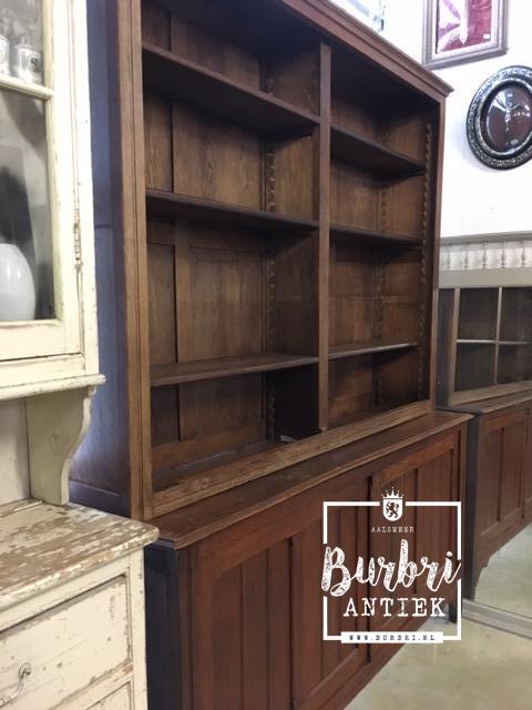 Menda City donderdag Intact Vintage Cabinet - Antieke winkelkasten - Winkelinrichtingen - Burbri